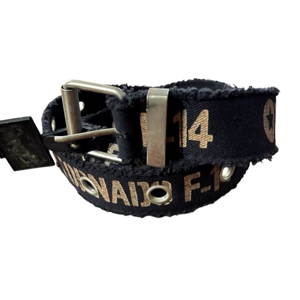 Vintage Black & Tan Graphic Utility Belt Size Small Grommets Rugged Y2K